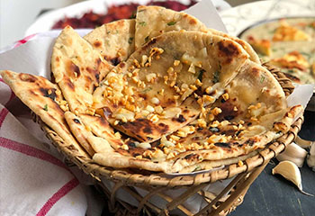 Garlic Cheese Naan